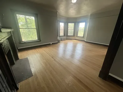 4958 South Michigan Avenue Chicago IL 60615