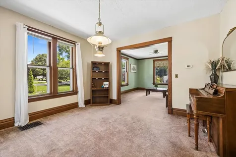 805 Clay Street Woodstock IL 60098
