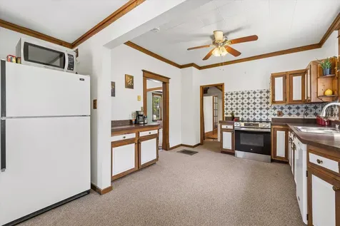 805 Clay Street Woodstock IL 60098