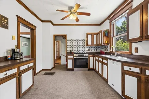 805 Clay Street Woodstock IL 60098