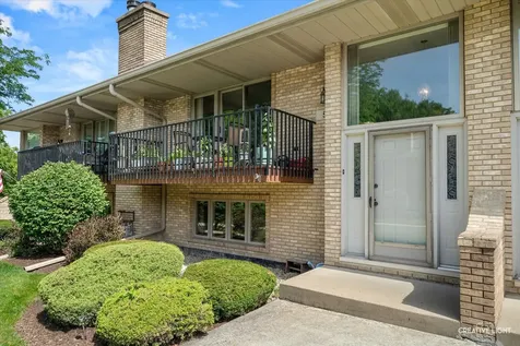 8316 Woodland Drive Darien IL 60561