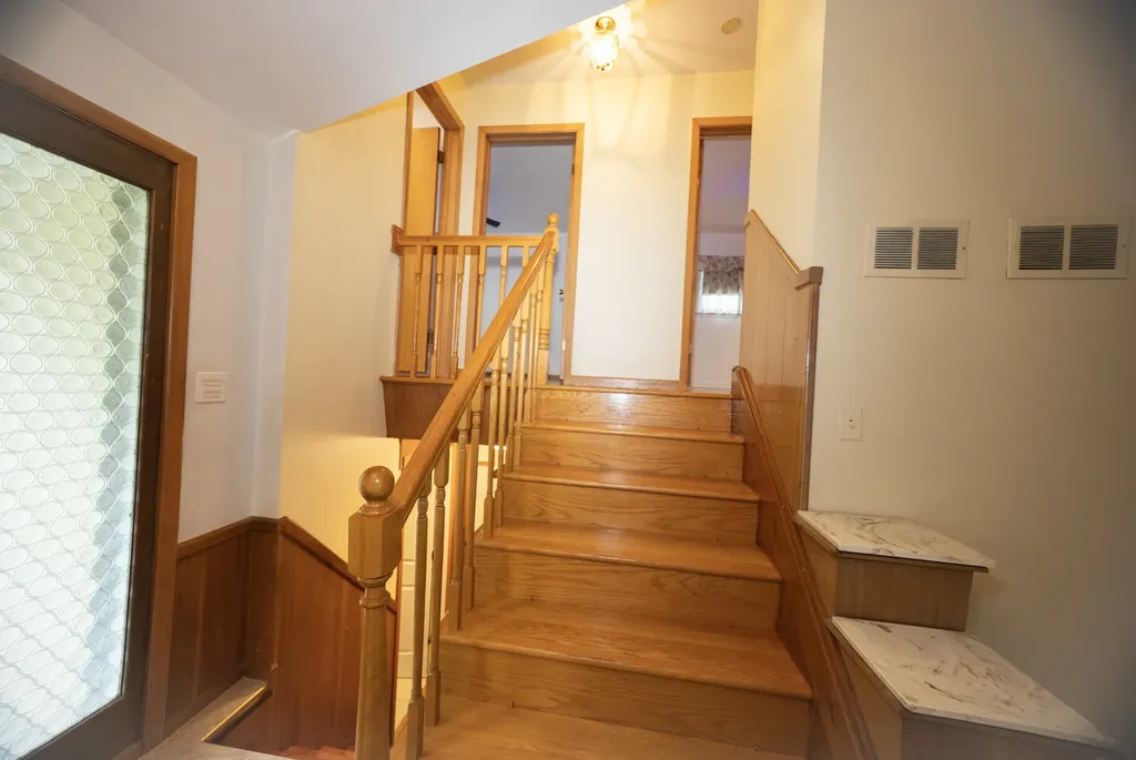 10025 Bronx Avenue Skokie IL 60077