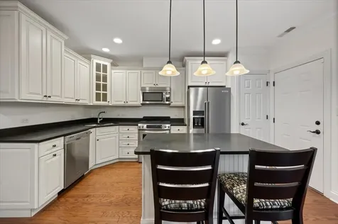 2536 Mcdaniel Avenue Evanston IL 60201