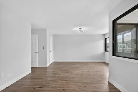 1 West Boulder Court Palos Hills IL 60465