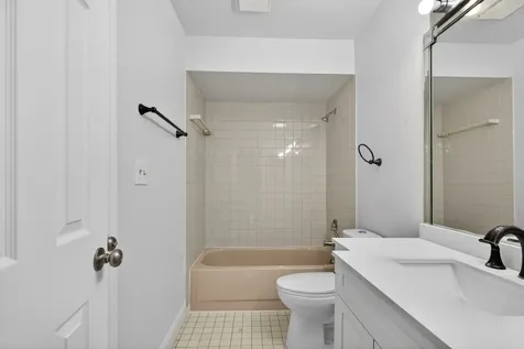 1 West Boulder Court Palos Hills IL 60465