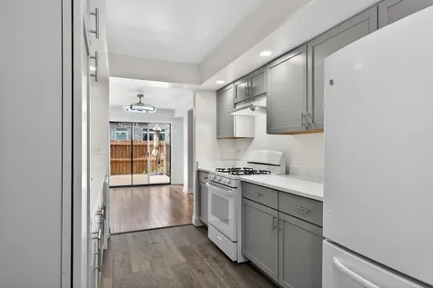 1 West Boulder Court Palos Hills IL 60465