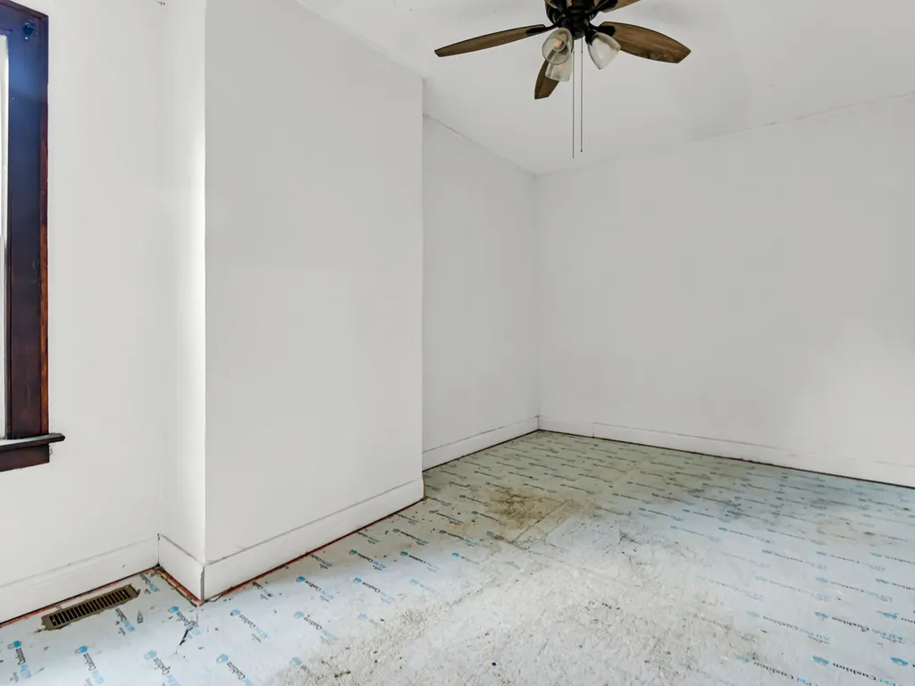 10149 South Wentworth Avenue Chicago IL 60628