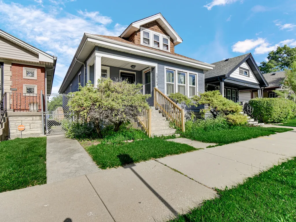 10149 South Wentworth Avenue Chicago IL 60628