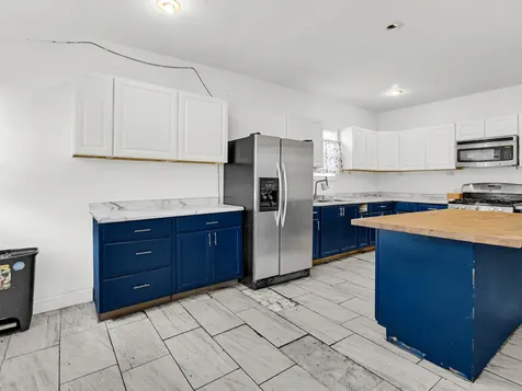 10149 South Wentworth Avenue Chicago IL 60628