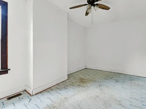 10149 South Wentworth Avenue Chicago IL 60628