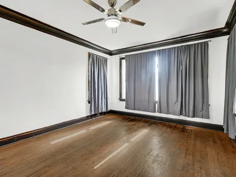 10149 South Wentworth Avenue Chicago IL 60628