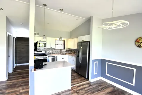 1285 Bamburg Court Hanover Park IL 60133