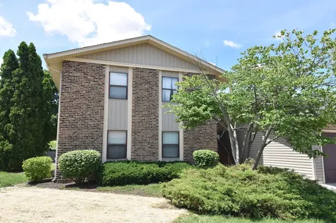 1285 Bamburg Court Hanover Park IL 60133