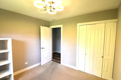 1285 Bamburg Court Hanover Park IL 60133
