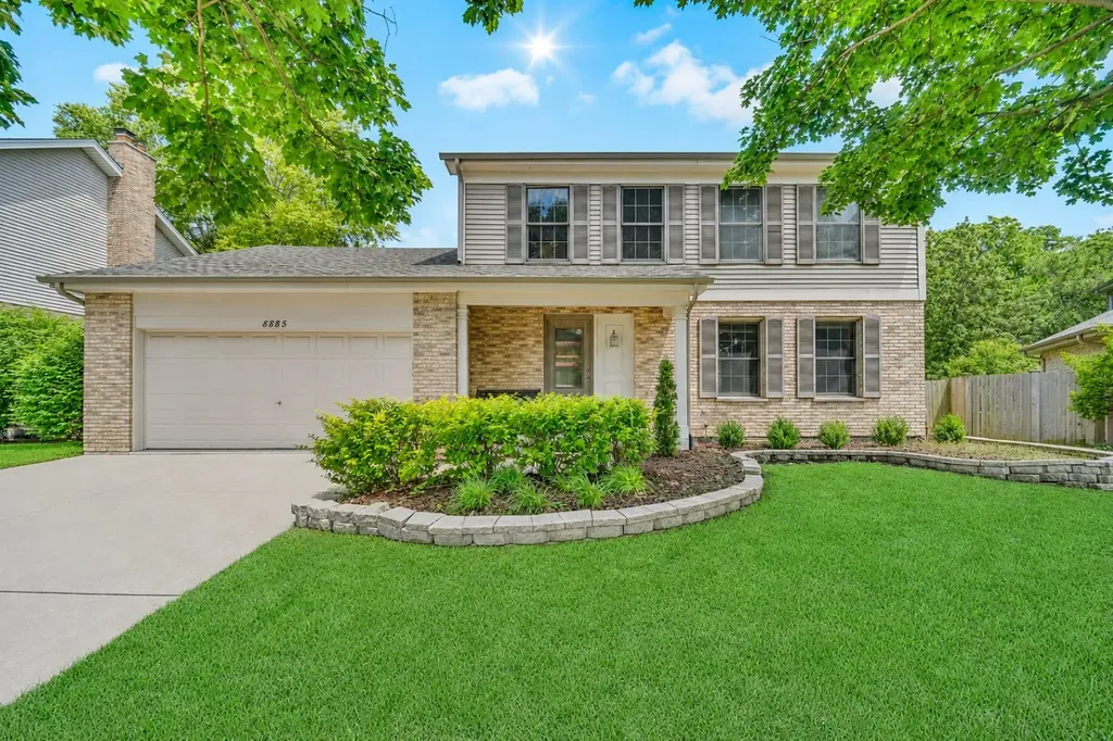 8885 Dryden Street Woodridge IL 60517