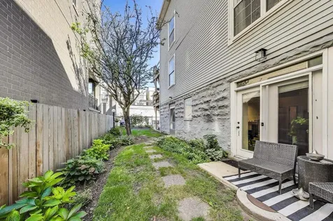 1640 West Diversey Parkway Chicago IL 60614