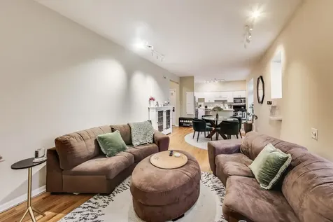 1640 West Diversey Parkway Chicago IL 60614