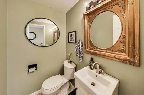 1640 West Diversey Parkway Chicago IL 60614