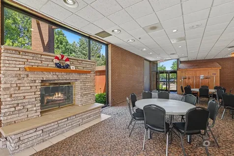 6340 Americana Drive Willowbrook IL 60527