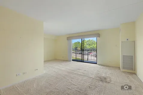 6340 Americana Drive Willowbrook IL 60527