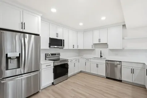 6303 Julie Court Lisle IL 60532