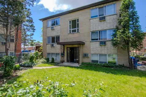 9654 Golf Terrace Des Plaines IL 60016