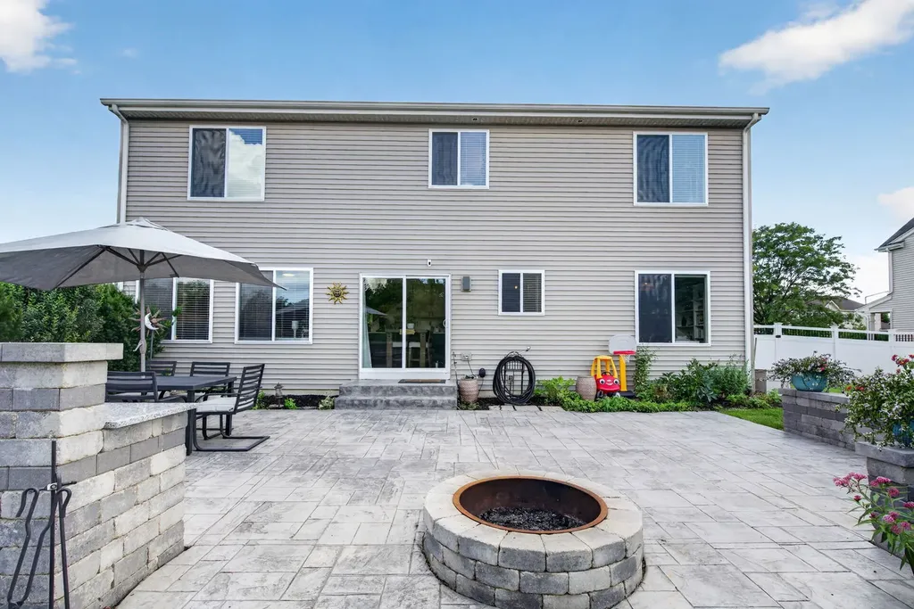 25102 Presidential Avenue Plainfield IL 60544