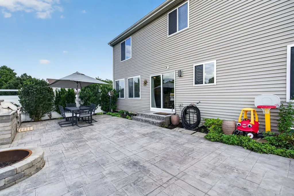 25102 Presidential Avenue Plainfield IL 60544