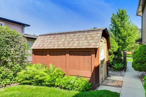 3453 River Falls Drive Northbrook IL 60062