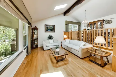 3453 River Falls Drive Northbrook IL 60062