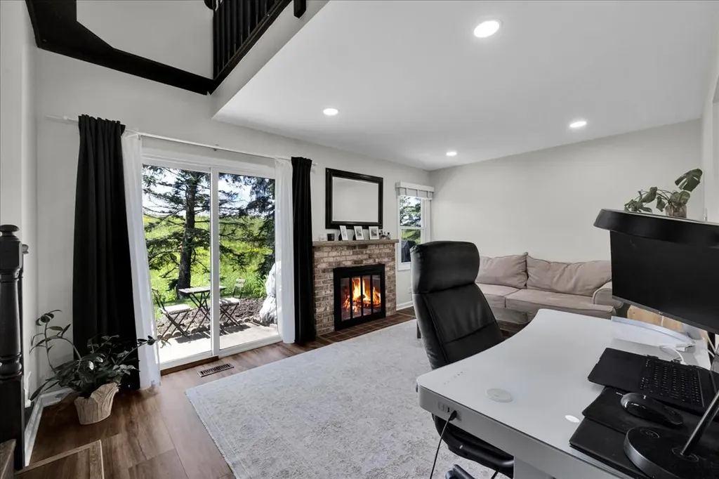 2684 College Hill Circle Schaumburg IL 60173