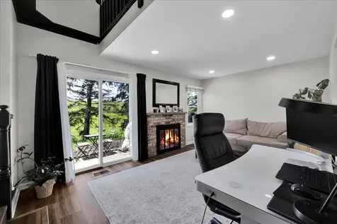 2684 College Hill Circle Schaumburg IL 60173