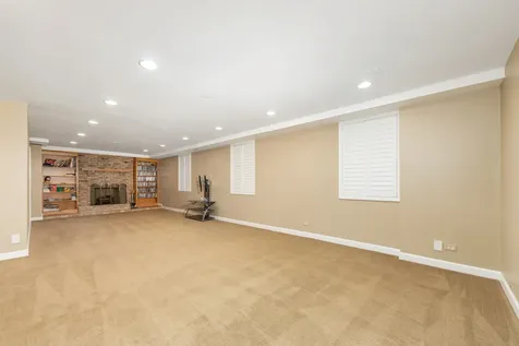 1437 Ambleside Circle Naperville IL 60540