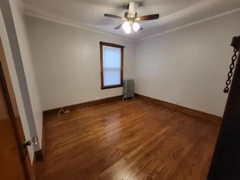 5112 West Sunnyside Avenue Chicago IL 60630