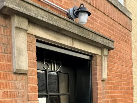 5112 West Sunnyside Avenue Chicago IL 60630