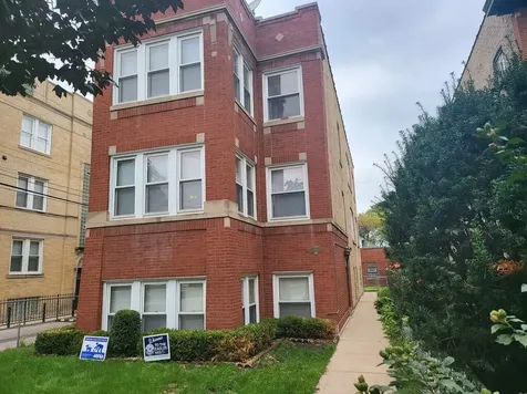 5112 West Sunnyside Avenue Chicago IL 60630