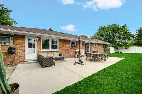 16441 Beverly Avenue Tinley Park IL 60477