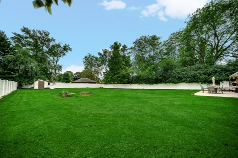 16441 Beverly Avenue Tinley Park IL 60477