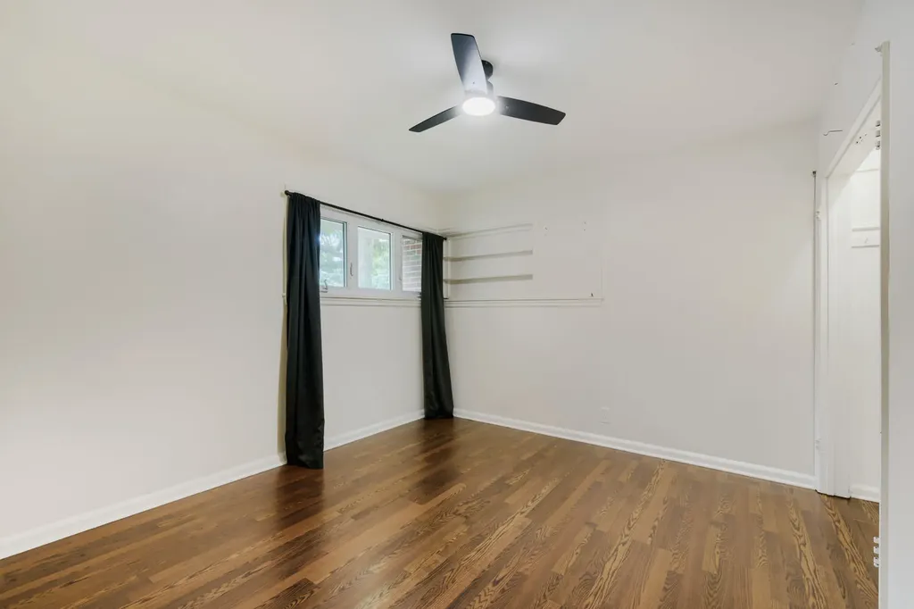 10056 South Talman Avenue Chicago IL 60655