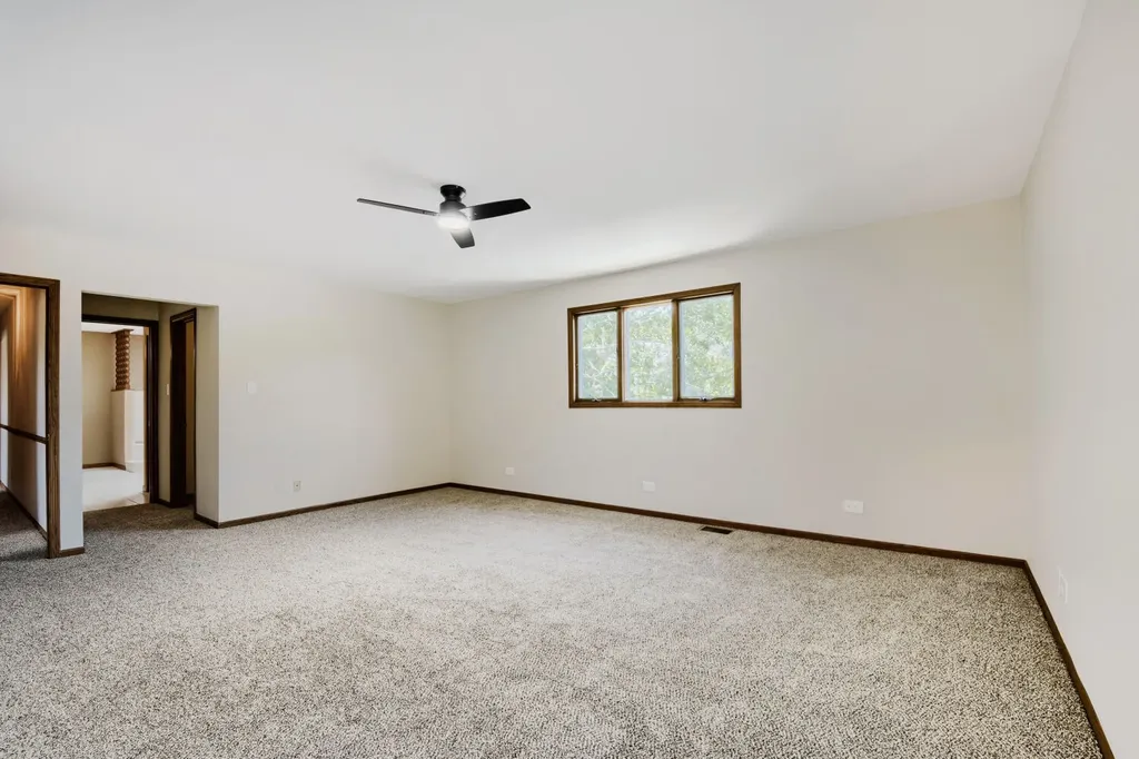 10056 South Talman Avenue Chicago IL 60655