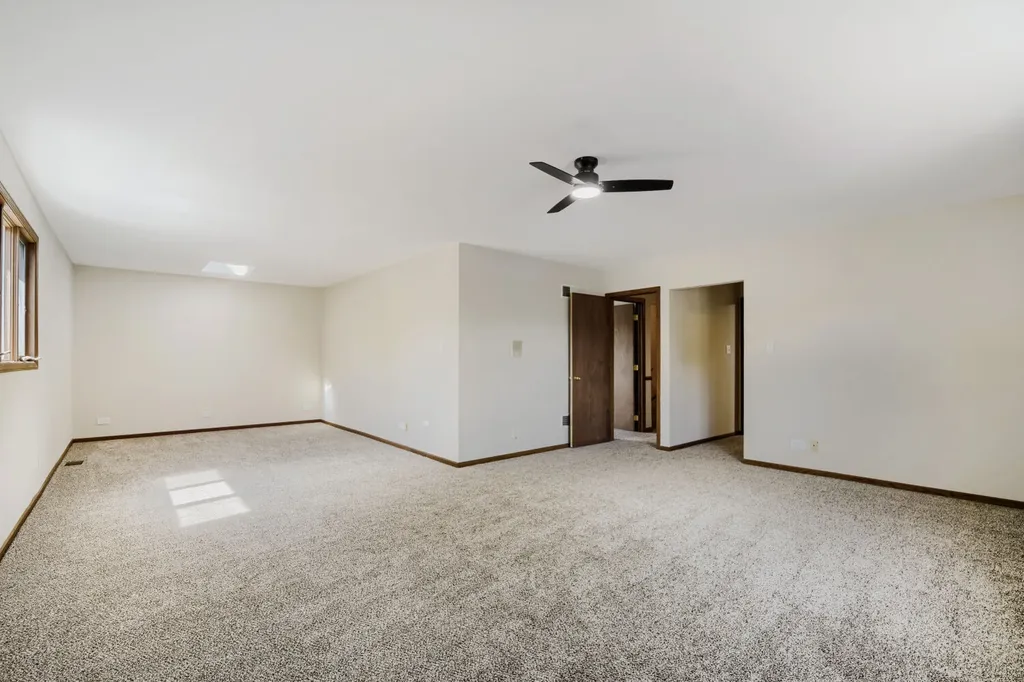 10056 South Talman Avenue Chicago IL 60655
