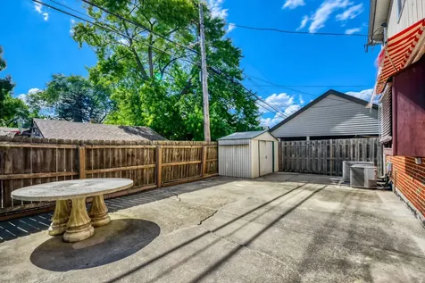 10056 South Talman Avenue Chicago IL 60655