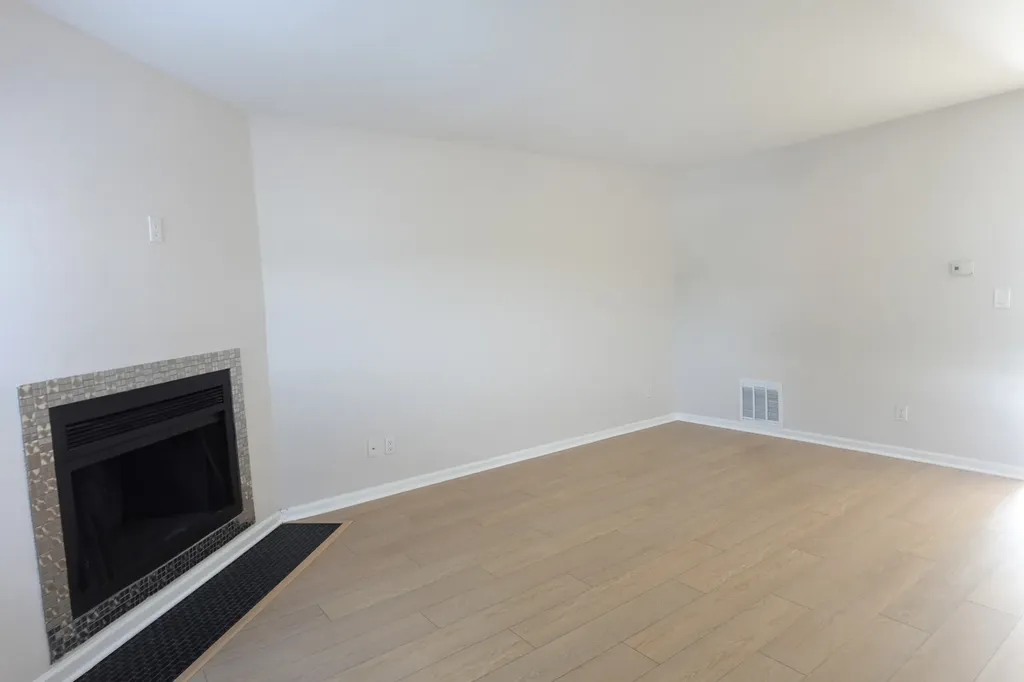 1726 Marywood Court Aurora IL 60505