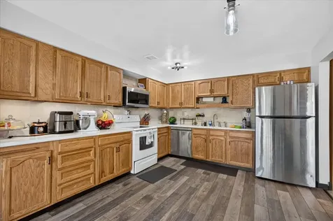 13837 Beaver Drive Roscoe IL 61073