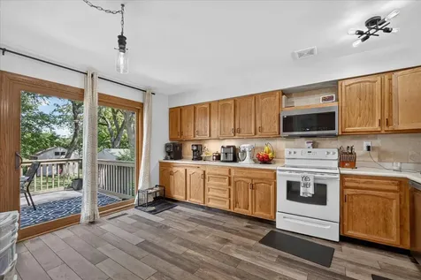 13837 Beaver Drive Roscoe IL 61073