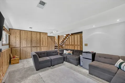 13837 Beaver Drive Roscoe IL 61073