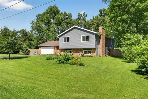 13837 Beaver Drive Roscoe IL 61073