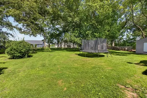 13837 Beaver Drive Roscoe IL 61073