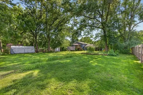 13837 Beaver Drive Roscoe IL 61073