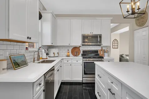 702 Kentshire Drive Yorkville IL 60560